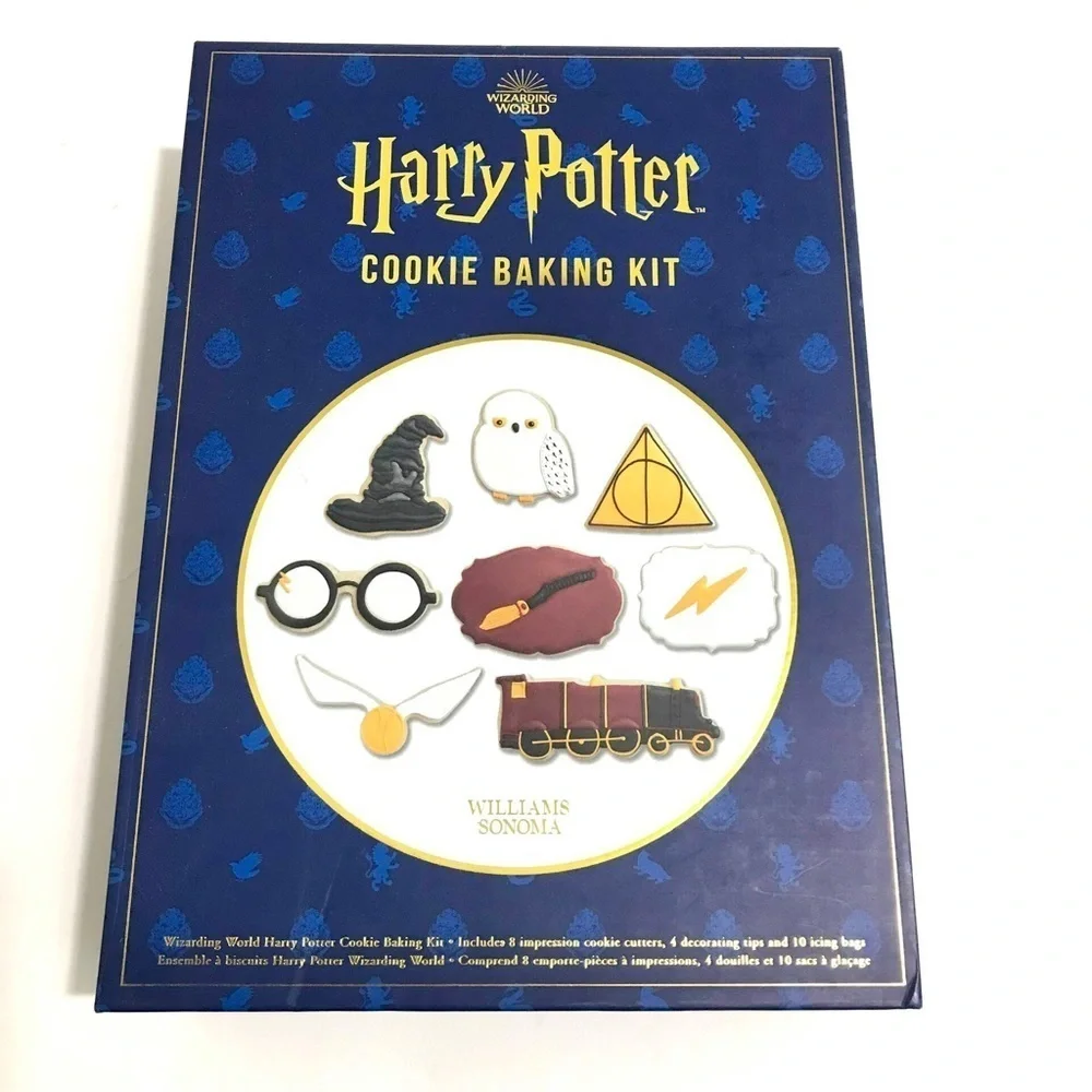 Williams Sonoma HARRY POTTER Cookie Cutter Kit Baking Pastry Set